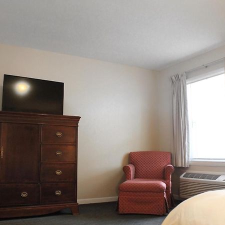 Alpine Inn & Suites Rockford Eksteriør billede