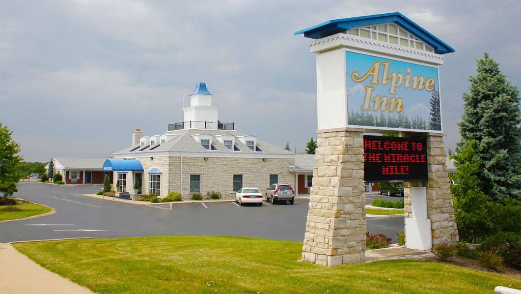 Alpine Inn & Suites Rockford Eksteriør billede